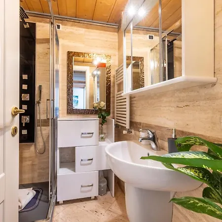 Parioli Suite-duplex * ローマ